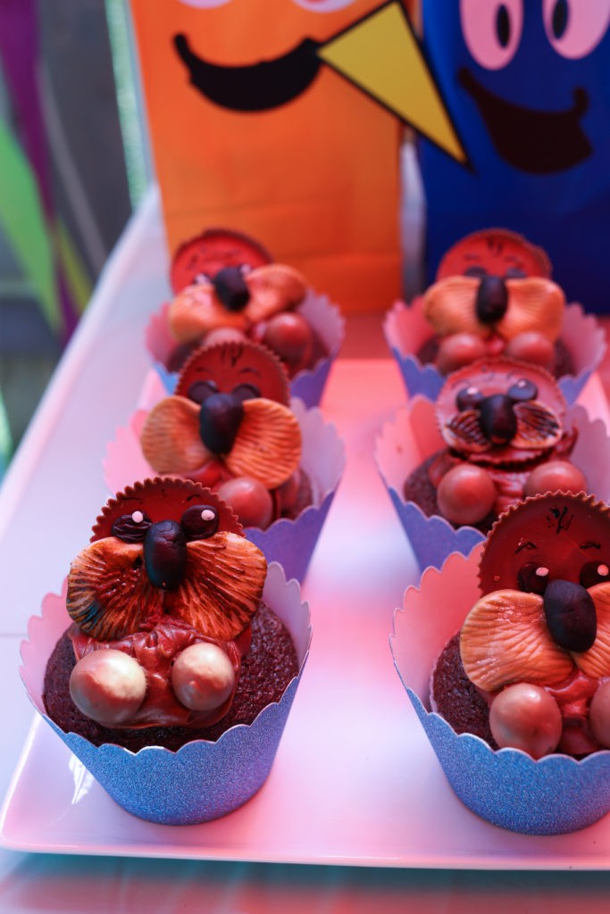 Finding Dory Otter cupcakes